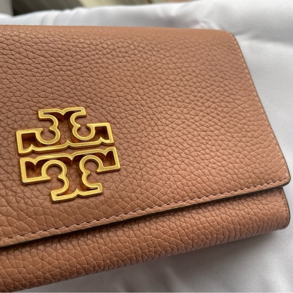 Tory Burch Britten Smartphone Wallet Pink Pebbled Leather Gold Hardware - Picture 3 of 11